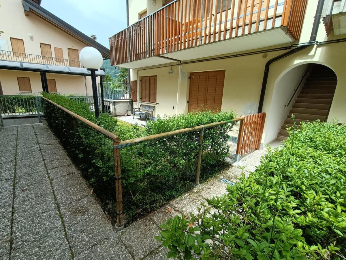Maison Gregory Prada Luaran gambar